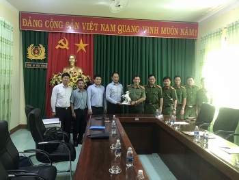 Lãnh đạo PVOIL chúc mừng Công an tỉnh Đắk Nông trong chuyên án xăng dầu giả