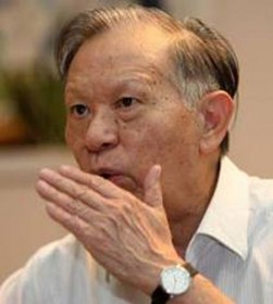 GS.TSKH Nguyễn Quang Thái: Kinh tế còn khó khăn một vài năm nữa
