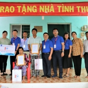 KĐN trao tặng 2 nhà tình thương tại Cần Giờ, TP HCM