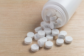 Cứu sống nữ sinh 13 tuổi suy gan cấp do uống 40 viên paracetamol