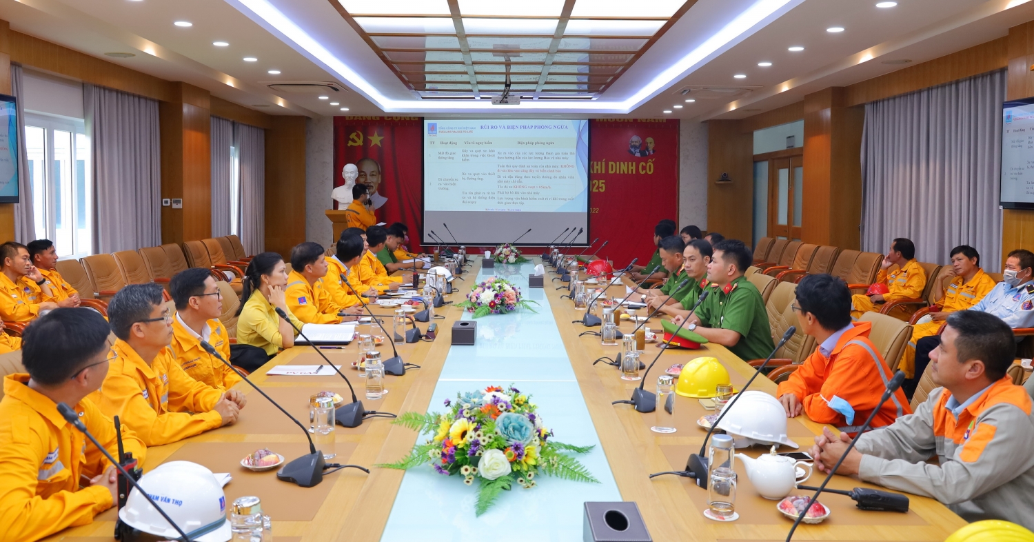 Cuộc diễn tập PCCC&CHCN tại GPP Dinh Cố 2022 có sự tham gia của nhiều lực lượng