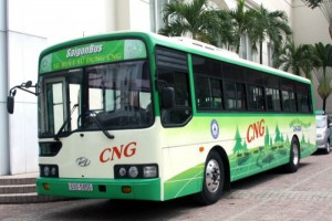 Xe buýt dùng năng lượng sạch được miễn lệ phí trước bạ