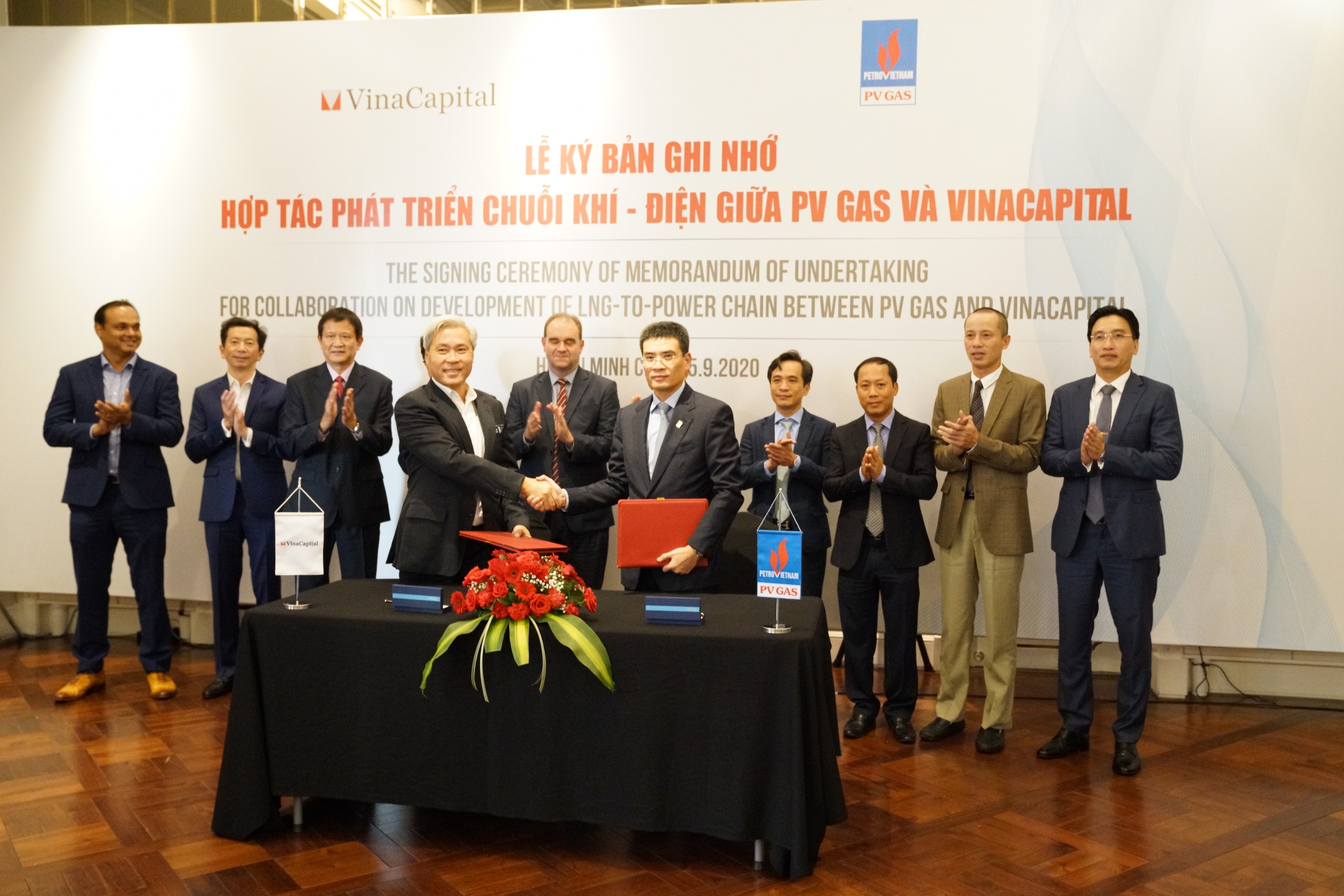 PV GAS và VinaCapital ký ghi nhớ về hợp tác phát triển chuỗi Khí - Điện