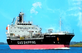 Gas Shipping tiếp nhận tàu hóa chất Shamrock Jupiter