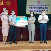 PVOIL trao tặng tỉnh Thanh Hóa máy thở chức năng cao thực hiện công tác phòng chống dịch Covid-19