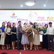 PVTrans tổ chức hoạt động mừng Ngày Phụ nữ Việt Nam 20/10