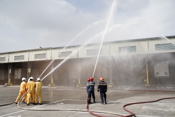 Thực tập phương án chữa cháy, ứng phó sự cố hoá chất tại Chi nhánh CNG Phú Mỹ