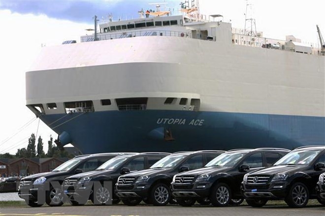 Từ ngày 24/1, ô tô chở người dưới 16 chỗ chỉ được nhập khẩu qua 6 cửa khẩu cảng biển