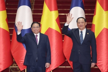 Thủ tướng Chính phủ Phạm Minh Chính hội đàm với Thủ tướng Lào Sonexay Siphandone