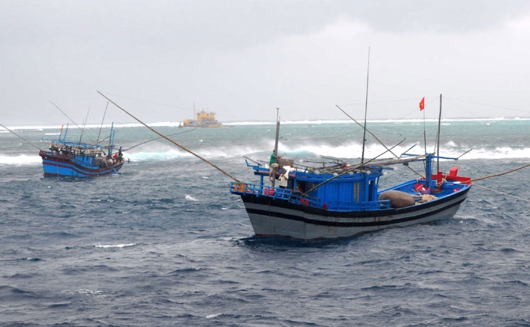 Phú Yên: Vươn khơi bám biển với cờ đỏ sao vàng