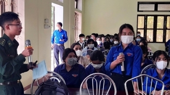 Thừa Thiên Huế: Tuyên truyền biên giới, biển, đảo cho học sinh dân tộc thiểu số