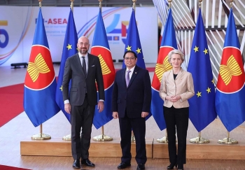 Thủ tướng Phạm Minh Chính dự Hội nghị cấp cao kỷ niệm 45 năm quan hệ ASEAN - EU