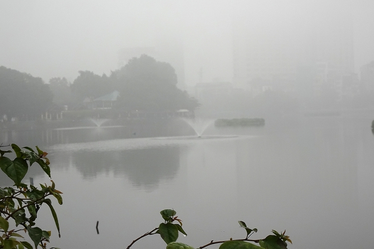 ha noi mo suong trong buoi sang dau tuan