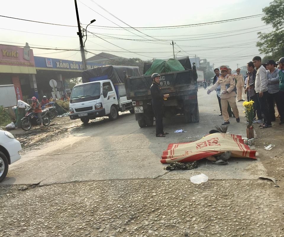 tin tuc ngay 271 cuu ho doan tau se1 bi trat banh