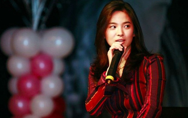 Ảnh thời nặng 70kg của Song Hye Kyo gây sốt mạng xã hội - 8