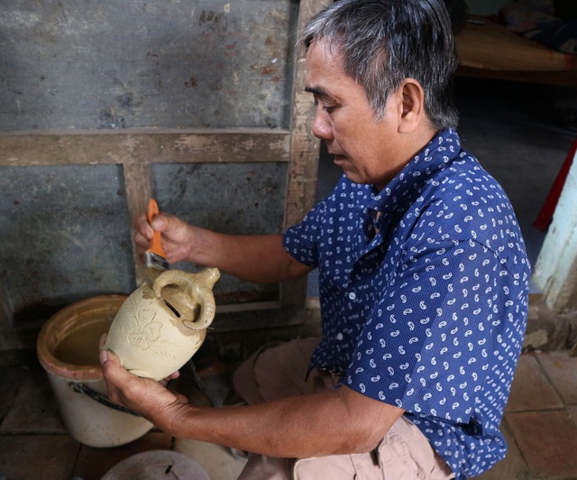 Giáp Tết Tân Sửu, xem nghệ nhân làng gốm Thanh Hà nặn tượng trâu đất - 8