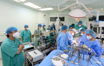 Vượt hàng trăm cây số ra Hà Nội lấy tim về ghép cho bệnh nhân
