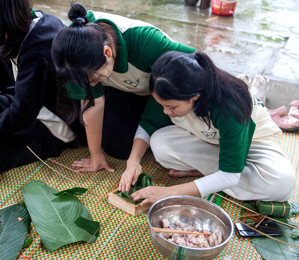 Thừa Thiên Huế: Nhiều dịch vụ hấp dẫn phục vụ khách trong dịp Tết Nguyên đán