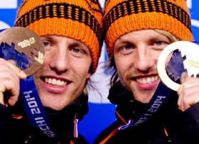 Những cặp song sinh tại Olympic Sochi 2014