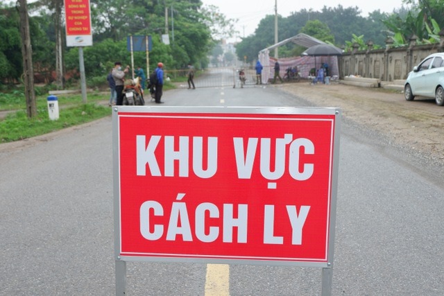 Hà Nội: Người đàn ông ở Cầu Giấy dương tính SARS-CoV-2 - 1