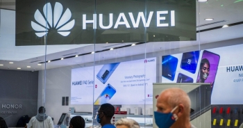 Vì sao Huawei vẫn chưa từ bỏ mảng smartphone?
