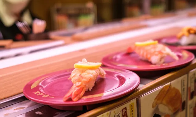 Khủng bố sushi gây hoang mang ở Nhật Bản - 1