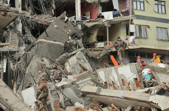 Hơn 1.700 người chết do thảm họa động đất ở Thổ Nhĩ Kỳ, Syria