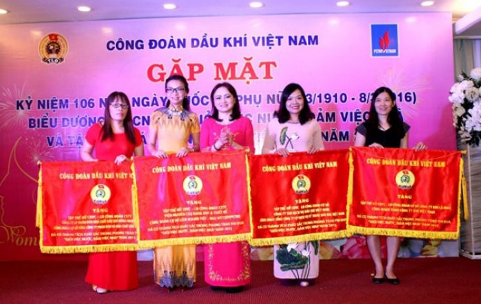 gap go can bo nu cong khu vuc phia nam