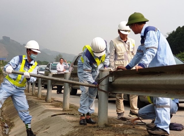 Bộ Giao thông Vận tải chỉ đạo tổng rà soát vi phạm hành lang đường cao tốc