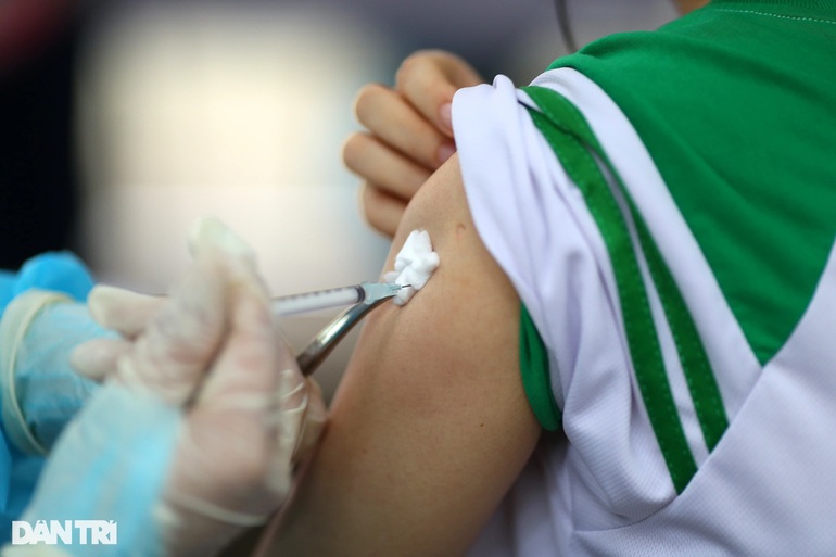 Trẻ 5-11 tuổi có thể tiêm vaccine phòng Covid-19 của Moderna - 1