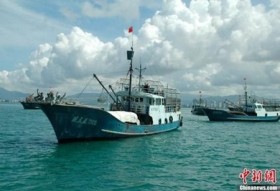 Tướng La Viện “bày trò” cho tàu cá Trung Quốc đi săn “trộm” ở Biển Đông