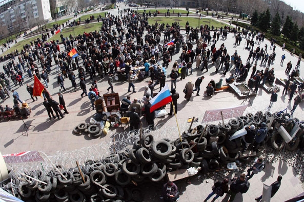 Vì sao kịch bản Crimea sẽ không lặp lại ở Donetsk?