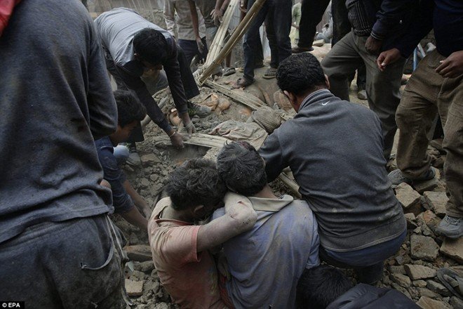 Động đất ở Nepal, hơn 1.500 người thiệt mạng