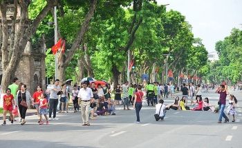 Hà Nội: Kéo dài thời gian hoạt động phố đi bộ quận Hoàn Kiếm dịp nghỉ lễ 30/4 - 1/5