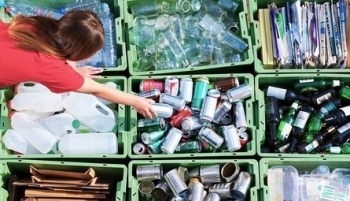 Vi khuẩn có thể chuyển hóa một trong những loại nhựa khó tái chế nhất