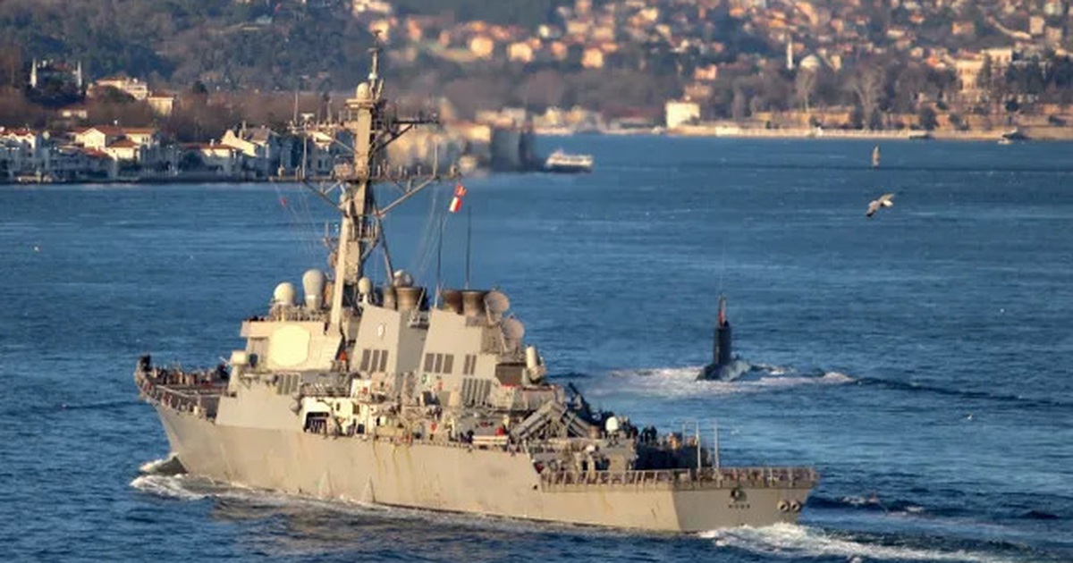 Nga "nắn gân", Mỹ bất ngờ đổi kế hoạch đưa tàu chiến đến Biển Đen