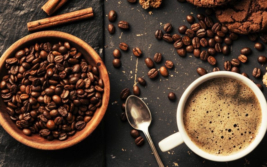 Giá cà phê hôm nay 22/4: Quay đầu giảm trên thị trường thế giới