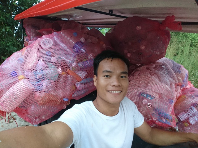 Chàng trai xây nhà từ 6000 chai nhựa trên đảo Bé Lý Sơn - 1