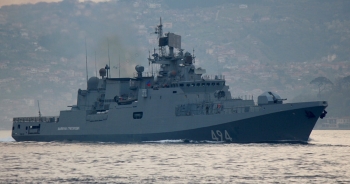 20 tàu chiến, máy bay chiến đấu Nga rầm rộ kéo đến Biển Đen
