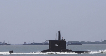 Mong manh cơ hội giải cứu 53 người trong tàu ngầm Indonesia mất tích