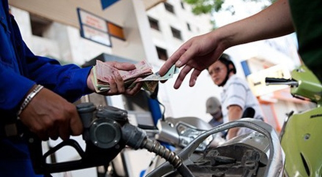 Giá xăng dầu giảm lần đầu tiên sau nhiều kỳ tăng mạnh