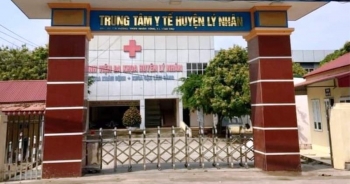 Hà Nam: Tạm đình chỉ Giám đốc Trung tâm Y tế huyện có ổ dịch Covid-19