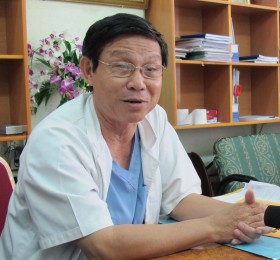 Cấp cứu bệnh nhân bị biến chứng do cắt trĩ tại phòng khám Trung Quốc