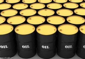 Giá dầu thế giới và ứng xử của Petrovietnam