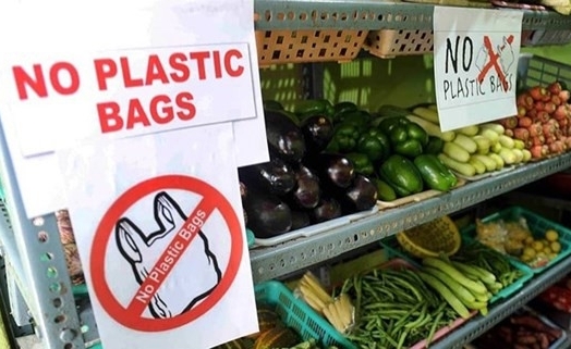 Hà Nội: Đến năm 2020, 100% các trung tâm thương mại, siêu thị không dùng túi nilon