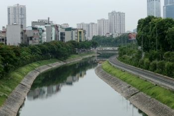 Giáo sư Vũ Trọng Hồng: Cống hóa sông Tô Lịch sẽ để lại nhiều hệ lụy