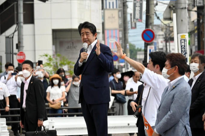 Lời khai mới của nghi phạm ám sát cựu Thủ tướng Abe Shinzo - 2
