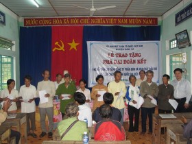 PVFCCo bàn giao 100 nhà Đại đoàn kết tại huyện Đăk Tô, Kon Tum