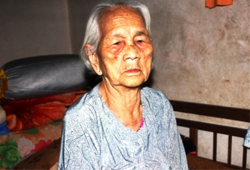 Cụ bà 104 tuổi bắt cướp và những câu chuyện khác...