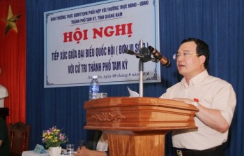 Đồng chí Nguyễn Quốc Khánh tiếp xúc cử tri tại Quảng Nam
